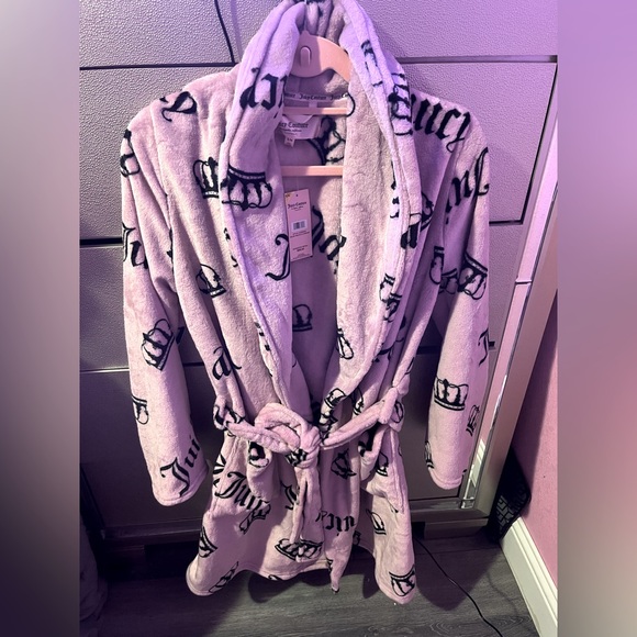 Juicy Couture | Intimates & Sleepwear | Juicy Couture Robe | Poshmark